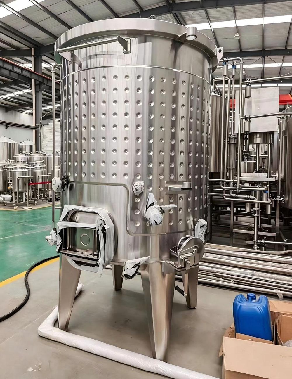 2000L Round Wine Fermentation Tank with Floating Cover